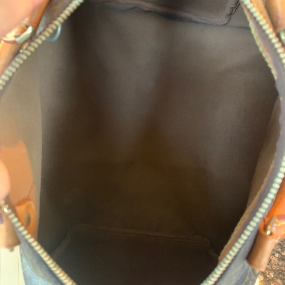 Louis Vuitton Speedy 30 - Picture 13 of 16